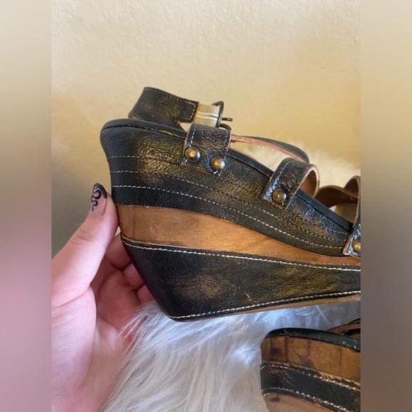 Bed Stü Juliana Wooden Wedge - Picture 4 of 9